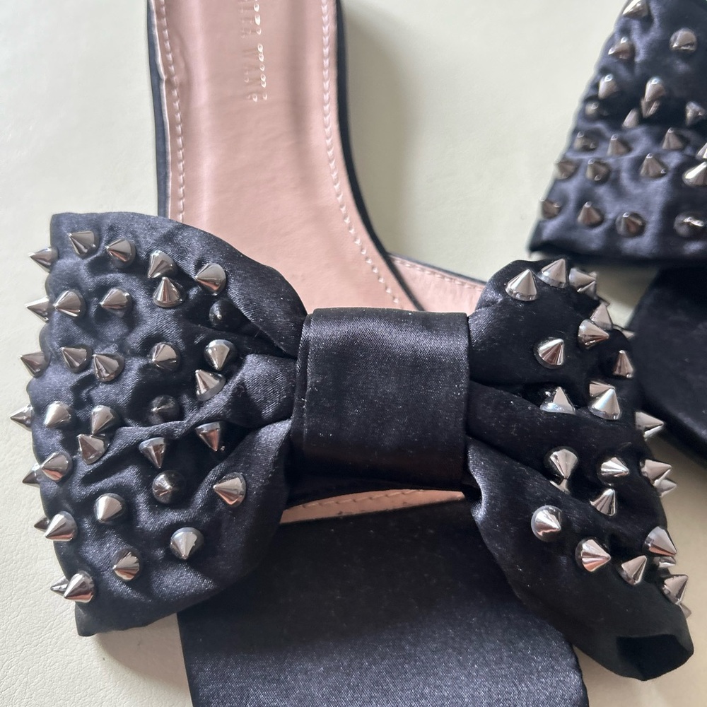 Black sandals